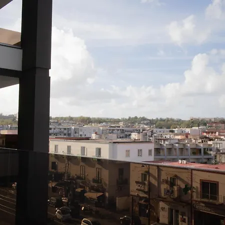 E-twelve Διαμέρισμα *